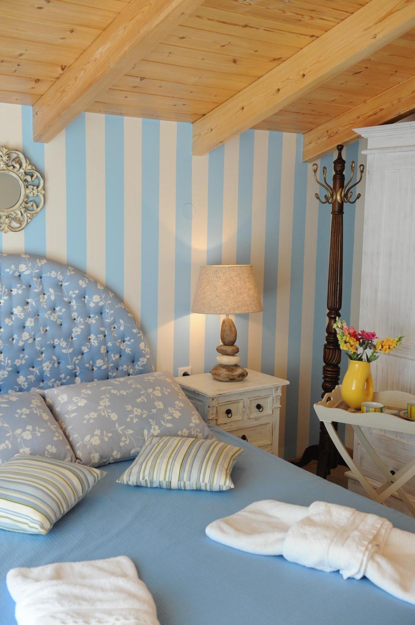 Agnadi Suites Episkopos Luaran gambar