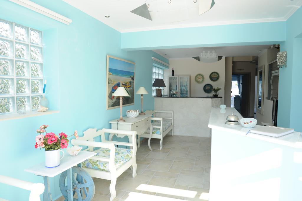Agnadi Suites Episkopos Luaran gambar