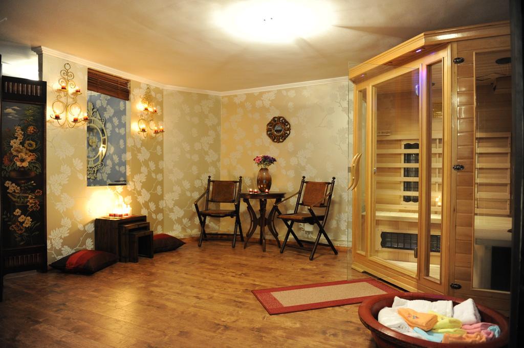 Agnadi Suites Episkopos Luaran gambar